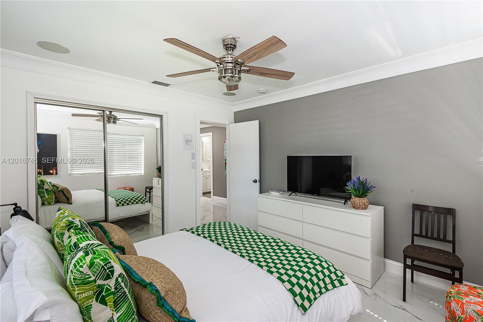 1521 Arthur Street 1521 — photo 11
