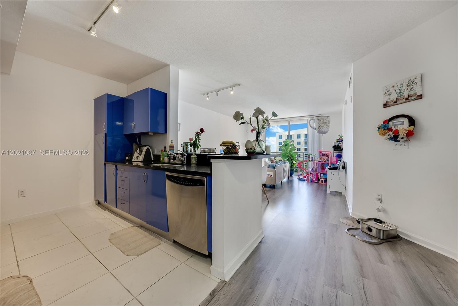 2775 NE 187th Street 528, Aventura, FL 33180 photo 6