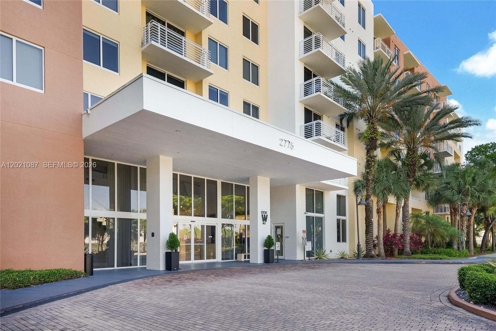 2775 NE 187th Street 528, Aventura, FL 33180, Aventura