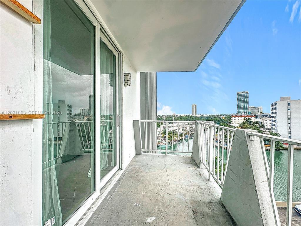 7133 Bay Drive 705, Miami Beach, FL 33141, Miami Beach