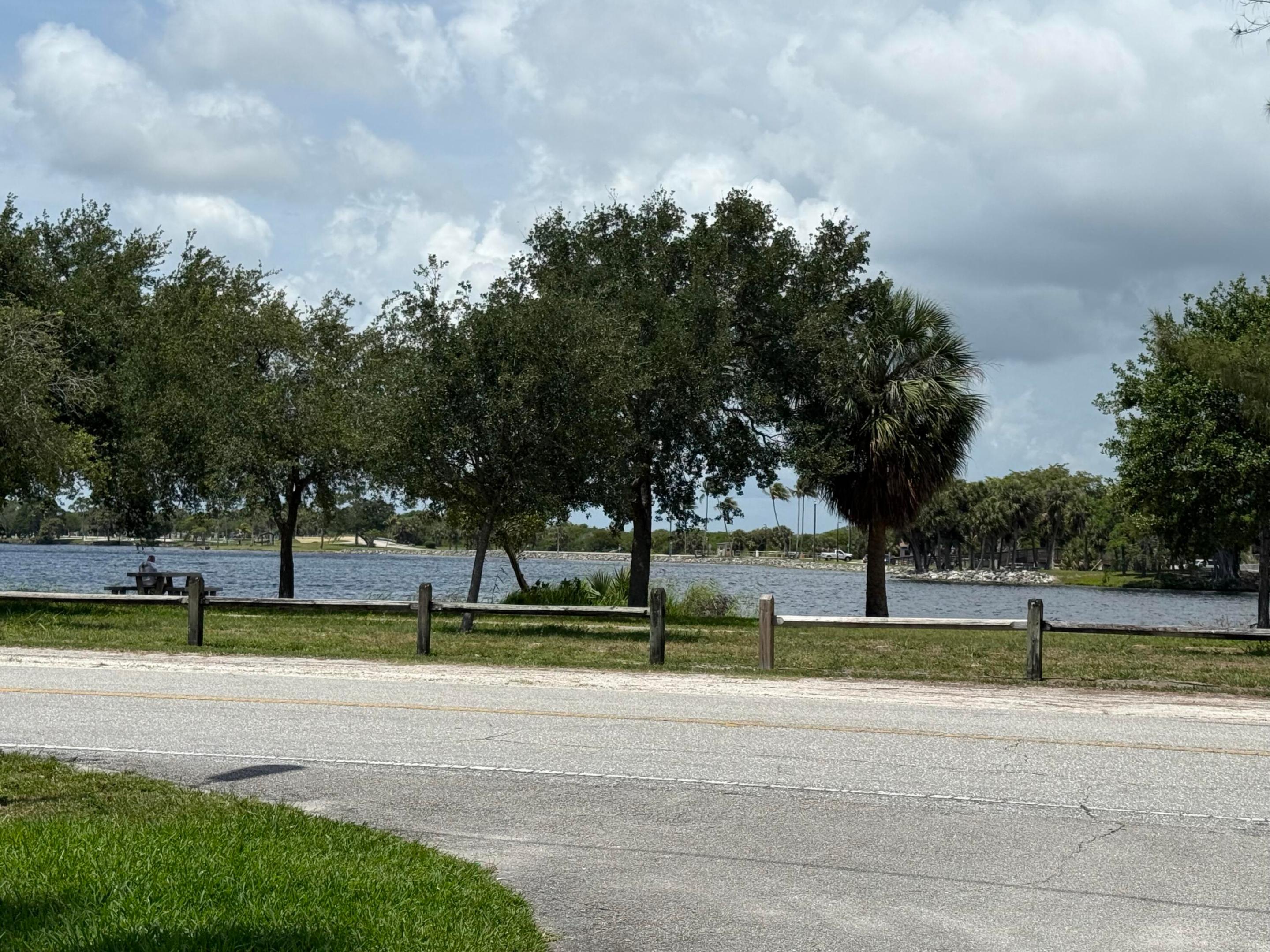 3040 Lake Osborne Drive 111, Lake Worth Beach, FL 33461, Lake Worth Beach