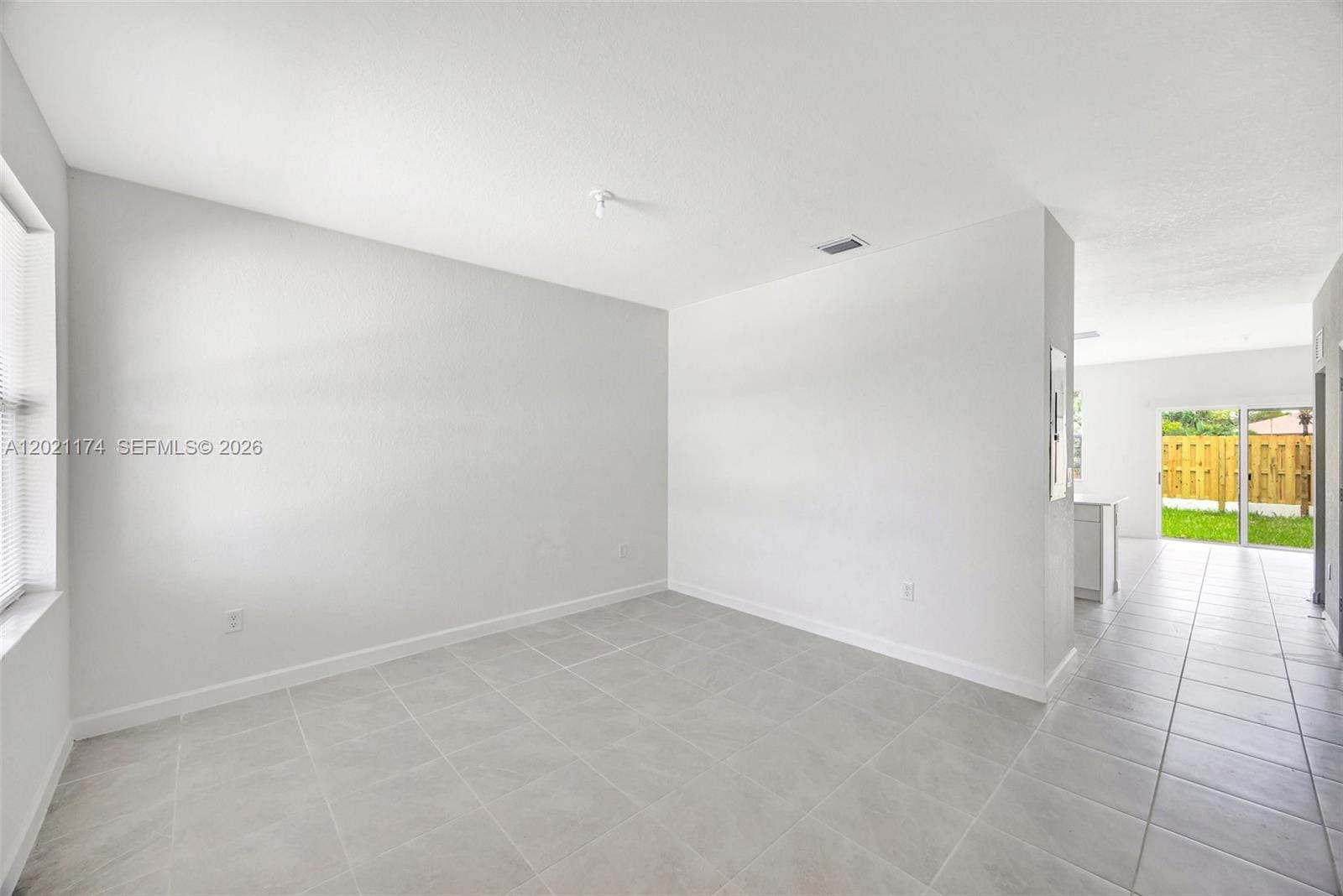29264 SW 163rd Court 29264 — photo 2