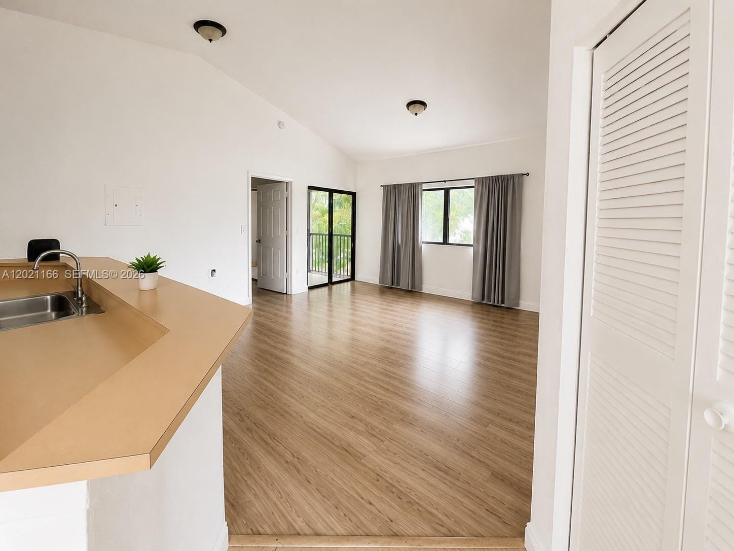 2550 SW 18th Terrace 1706, Fort Lauderdale, FL 33315 photo 5