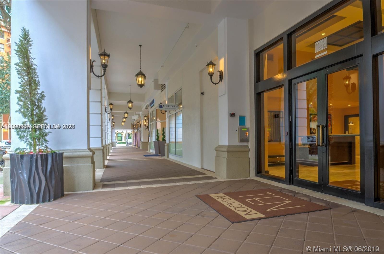 10 Aragon Avenue 1018, Coral Gables, FL 33134 photo 2