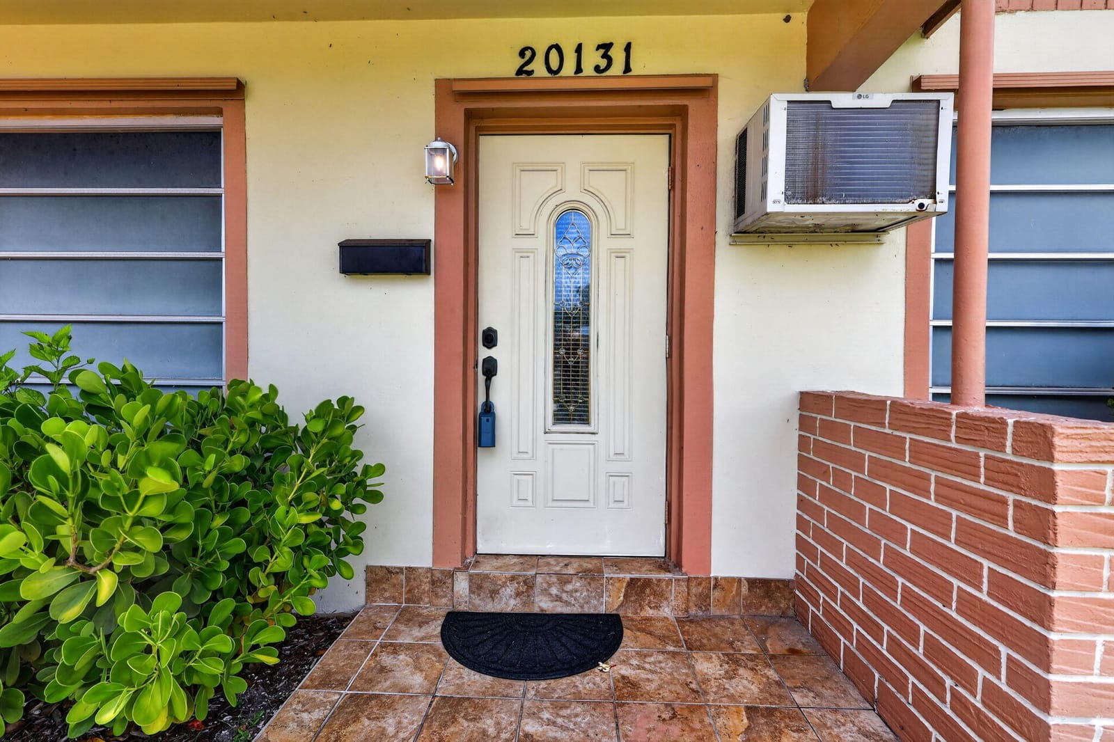 20131 NW 14th Place, Miami Gardens, FL 33169 photo 5