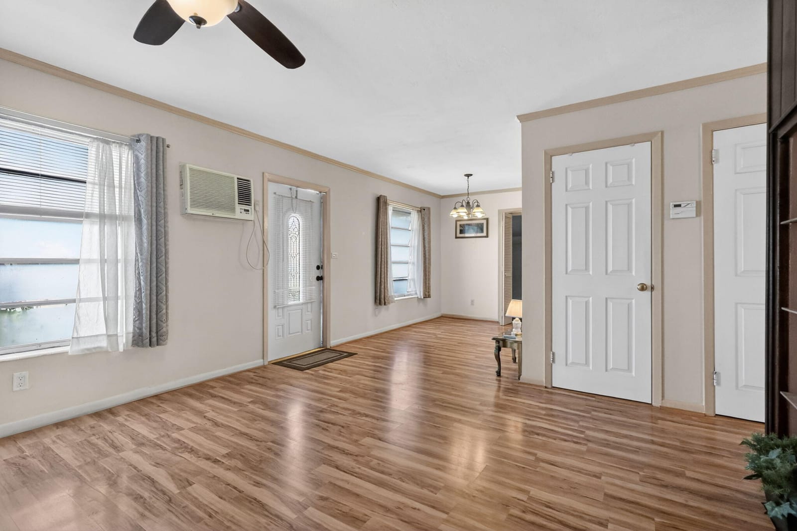 20131 NW 14th Place, Miami Gardens, FL 33169 photo 7