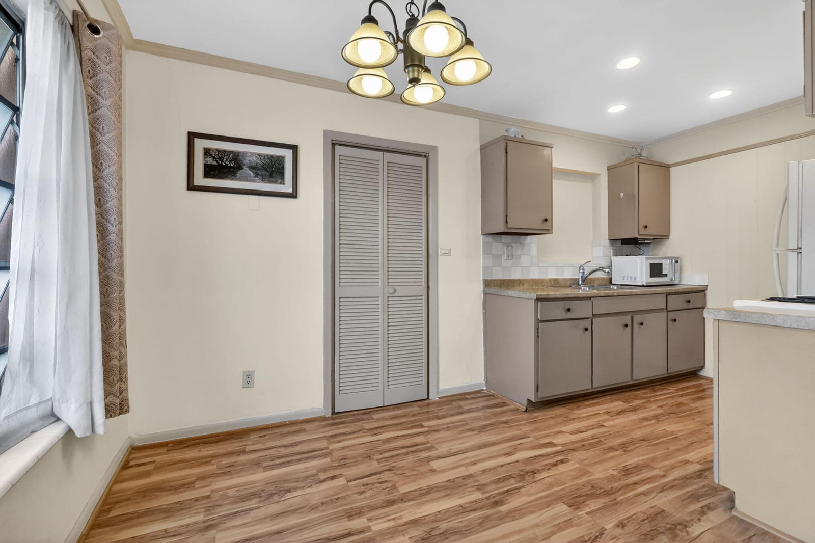 20131 NW 14th Place, Miami Gardens, FL 33169 photo 8