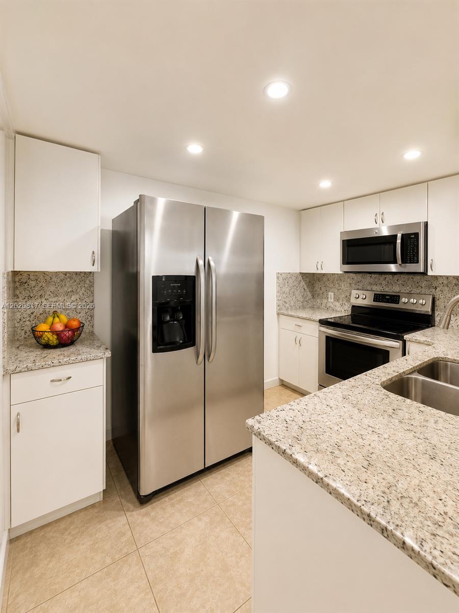 1460 NE 169th Street 108, North Miami Beach, FL 33162, North Miami Beach