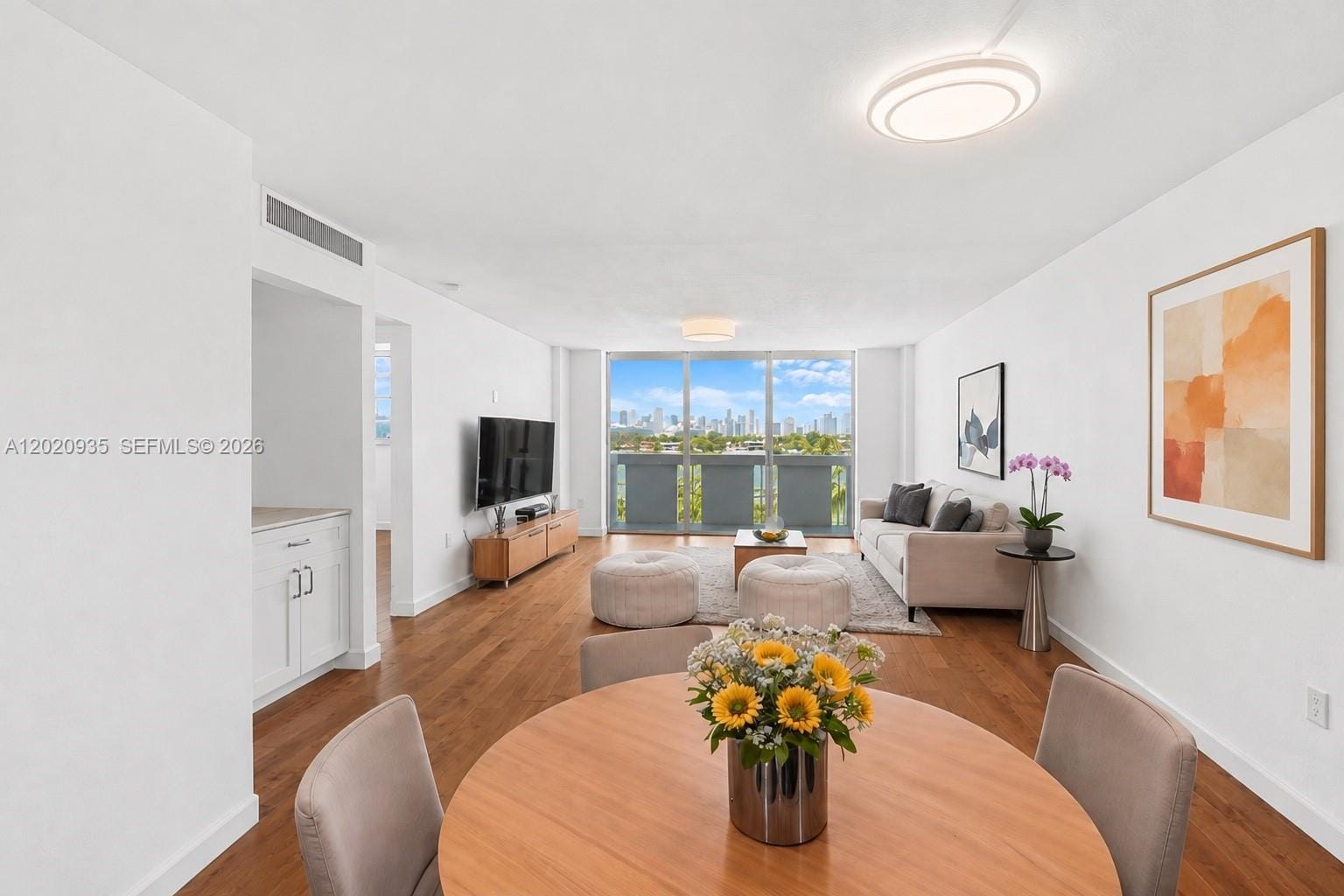800 W Ave 527 527, Miami Beach, FL 33139 photo 3