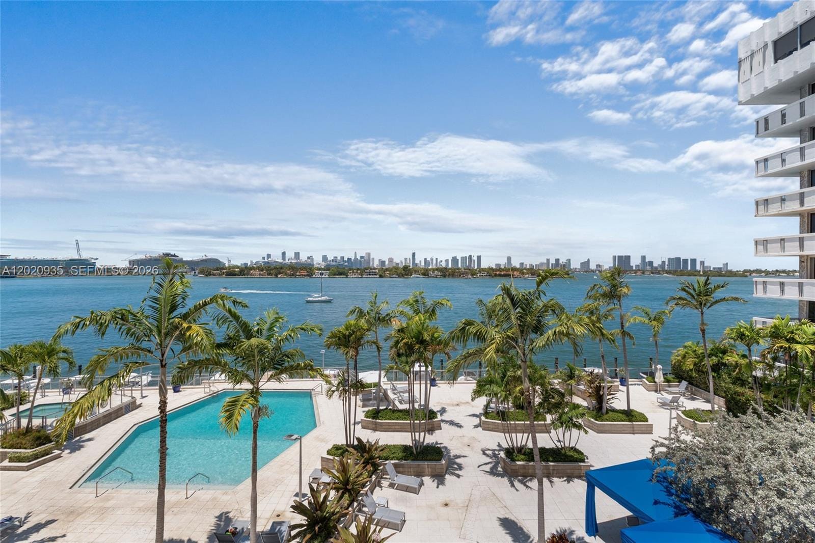 800 W Ave 527 527, Miami Beach, FL 33139 photo 7
