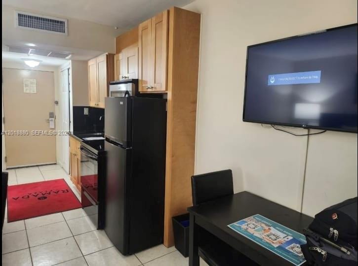 19201 Collins Avenue 1028 — photo 7