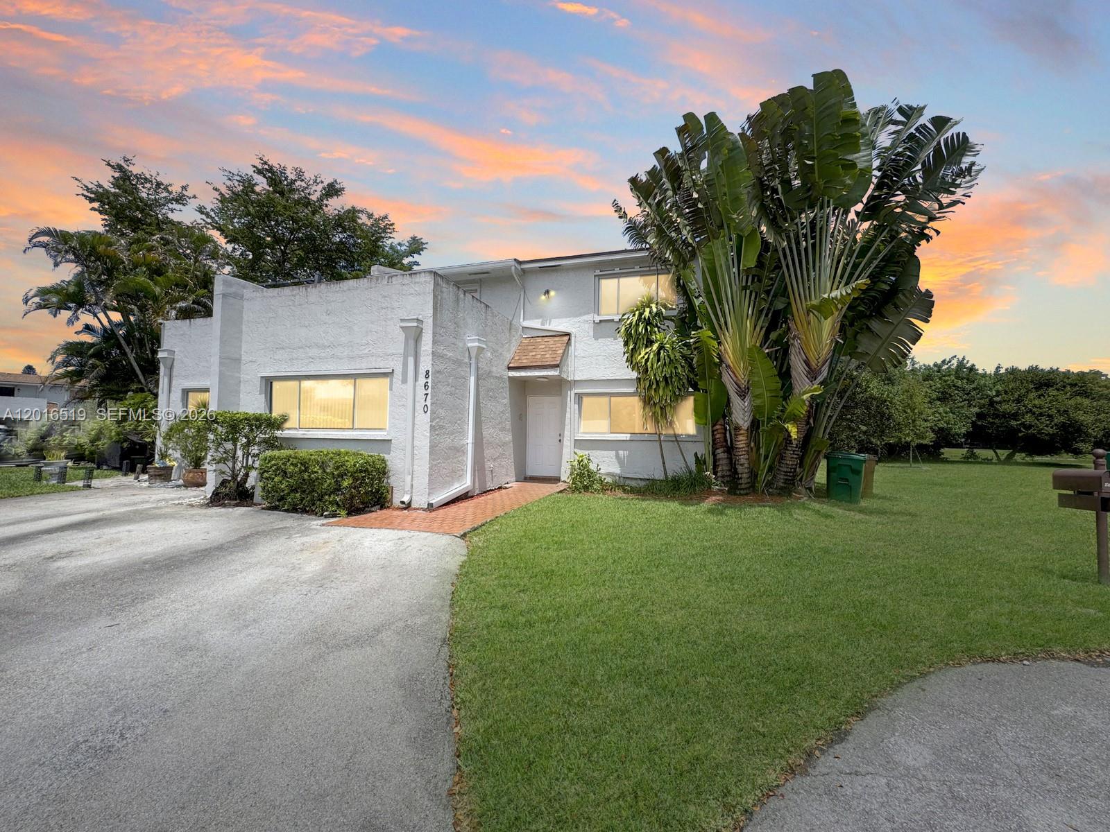 8670 Bridle Path Court 111A, Davie, FL 33328 photo 2