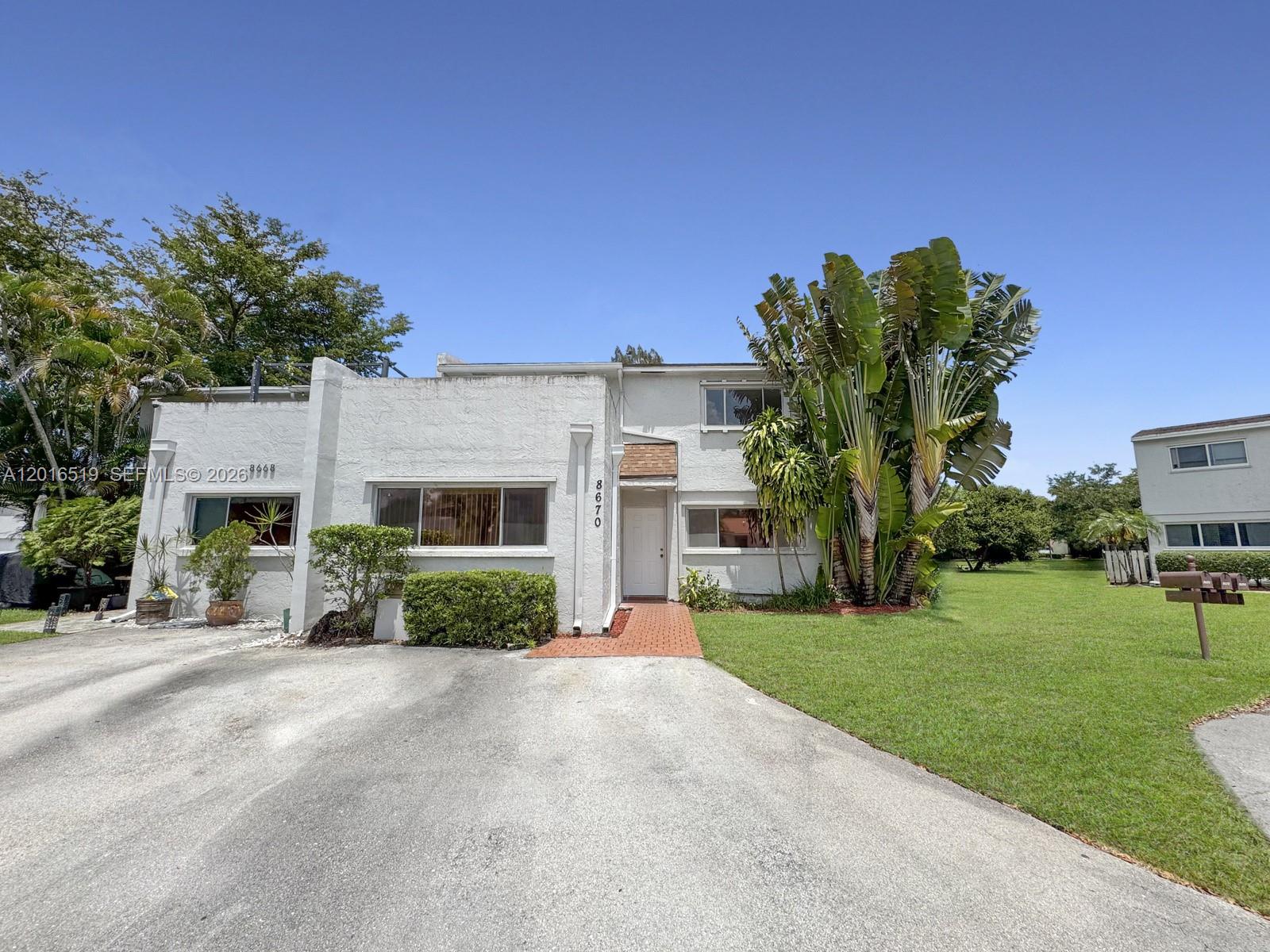 8670 Bridle Path Court 111A, Davie, FL 33328 photo 3