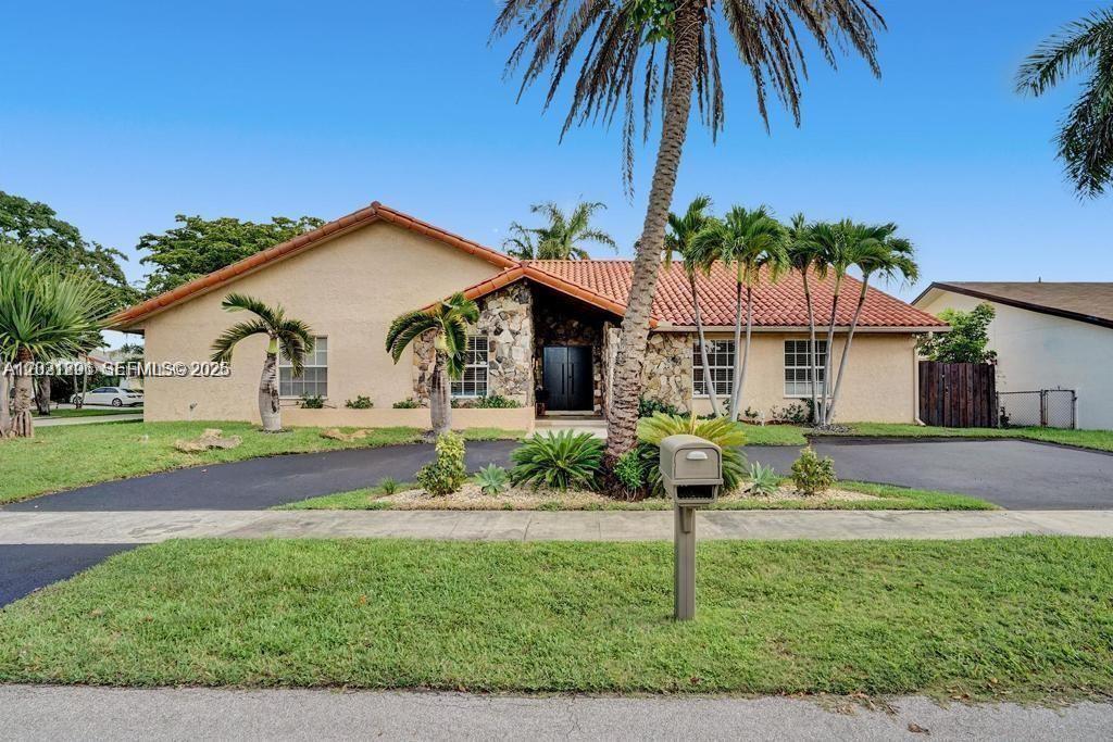 2001 NE 214th Street, Miami, FL 33179, Miami