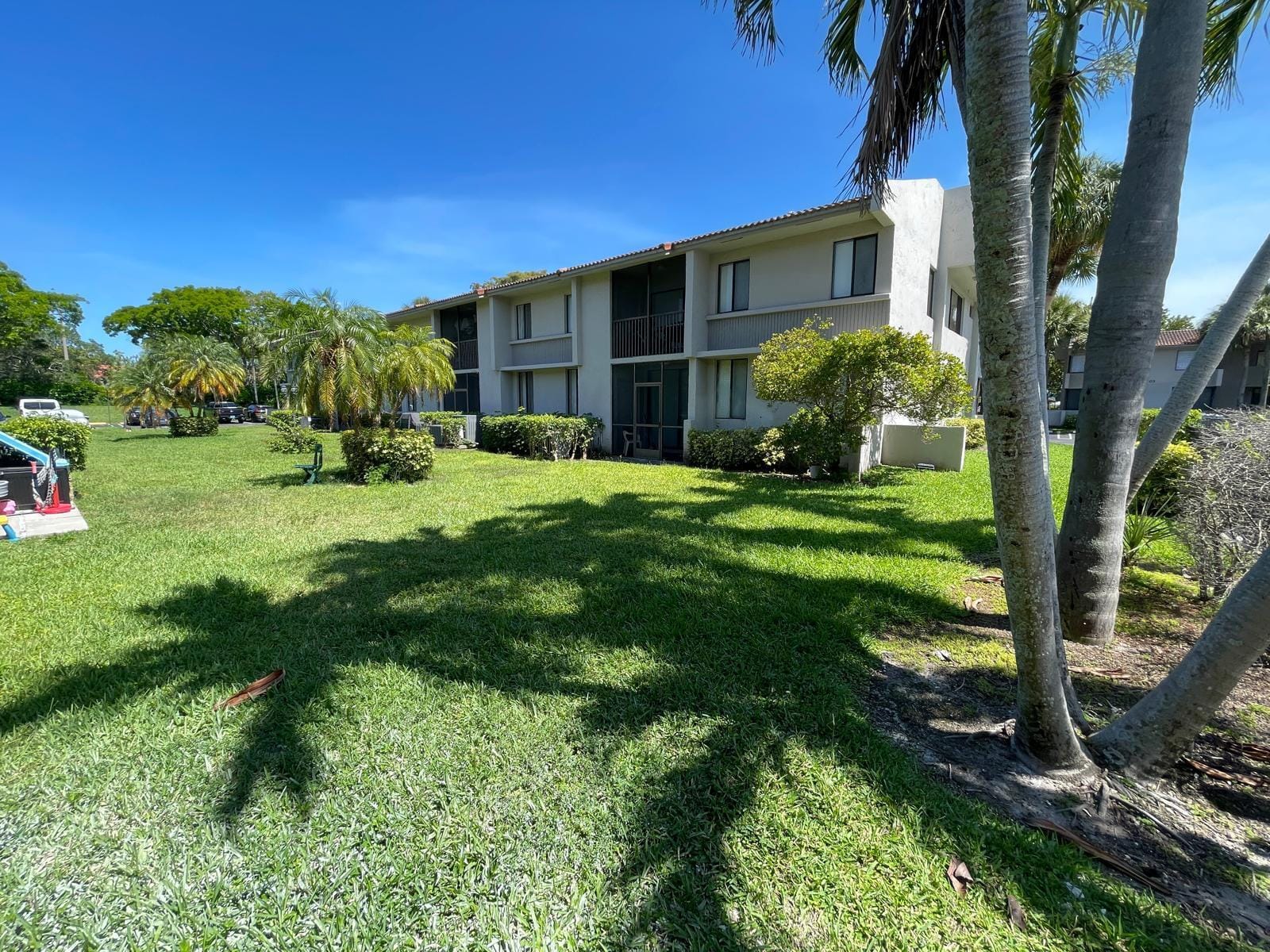 9509 SW 1st Court — photo 3