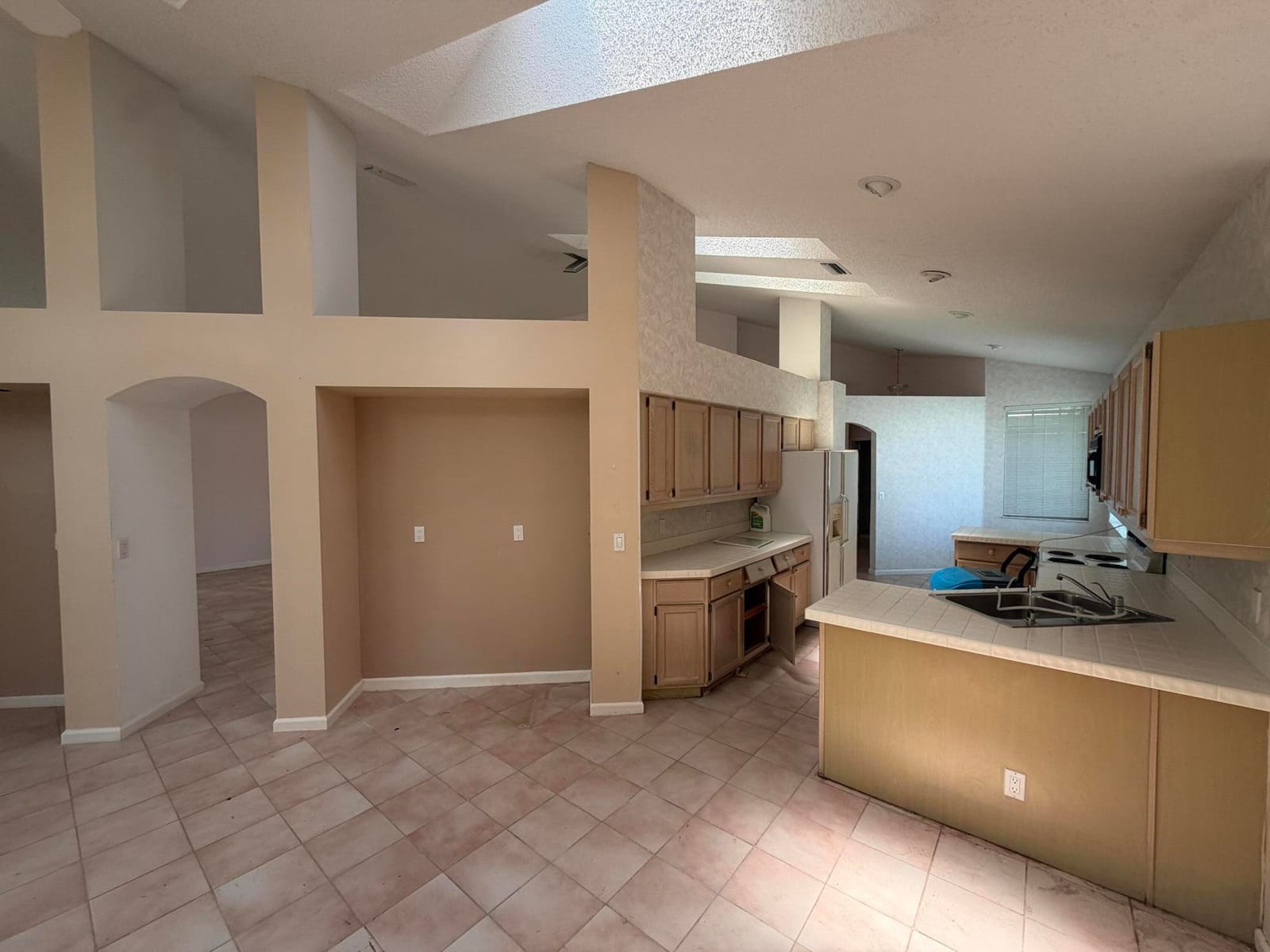 9106 Baybury Lane — photo 3