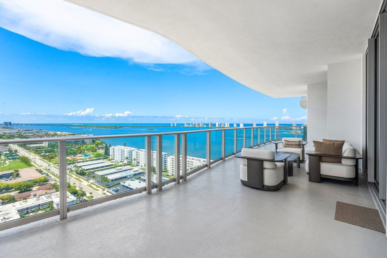 220 Lake Shore Drive 2109, Lake Park, FL 33403, Lake Park