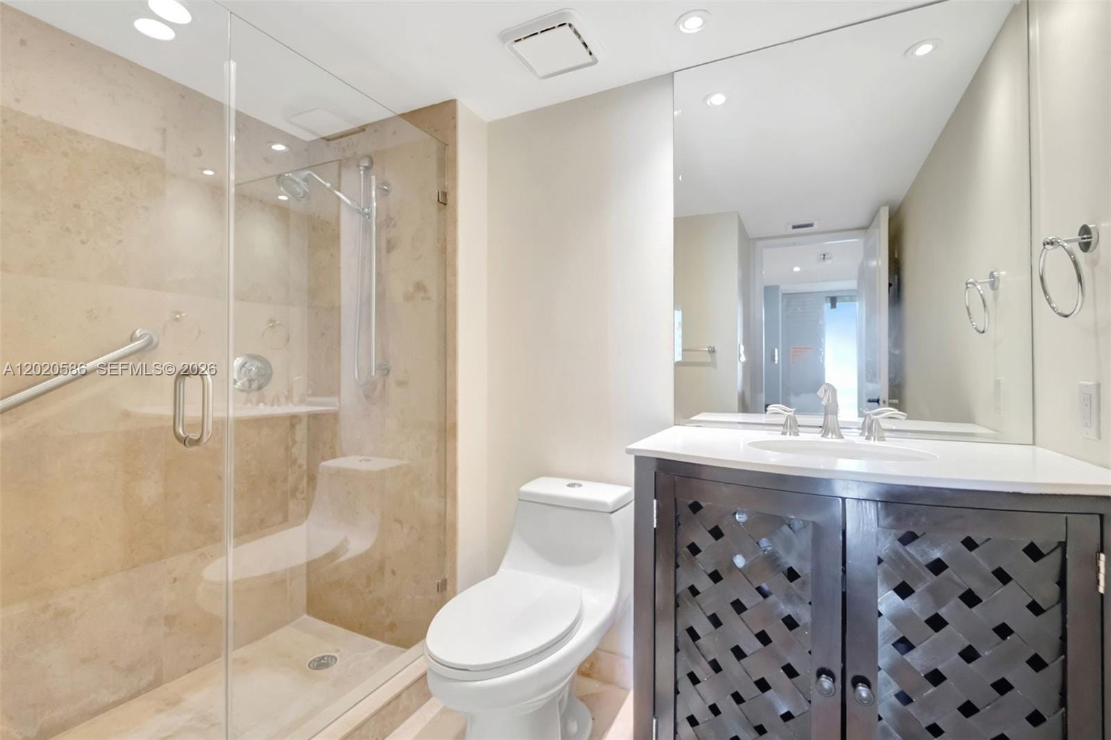 520 Brickell Key Drive A914, Miami, FL 33131 photo 17