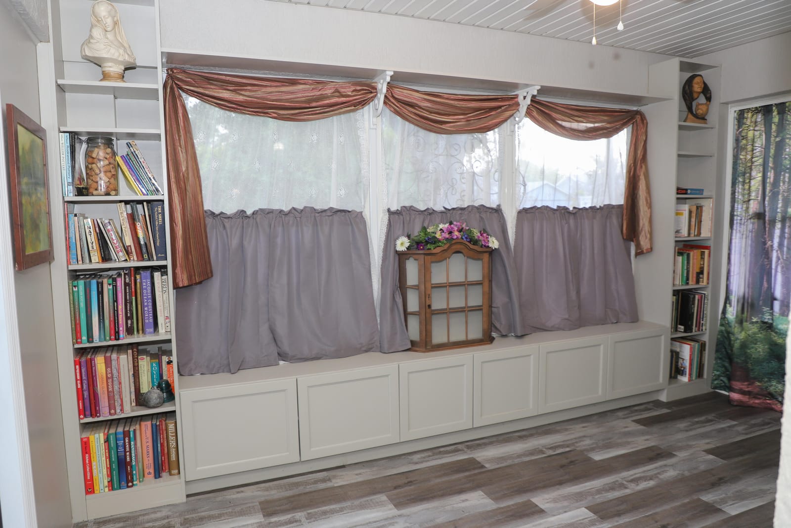 6102 Bamboo Drive — photo 2