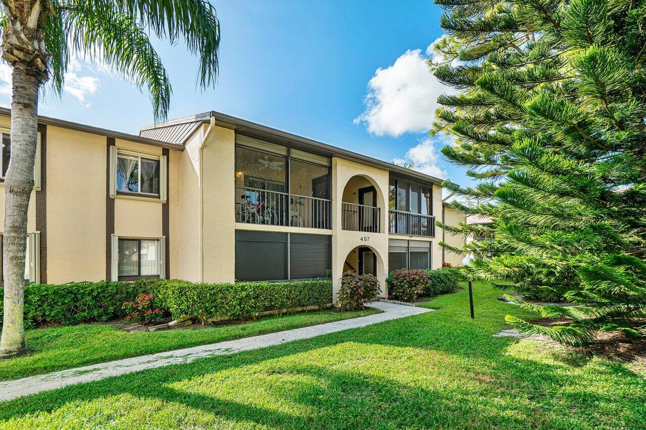 407 Pine Glen Lane B-1, Greenacres, FL 33463, Greenacres