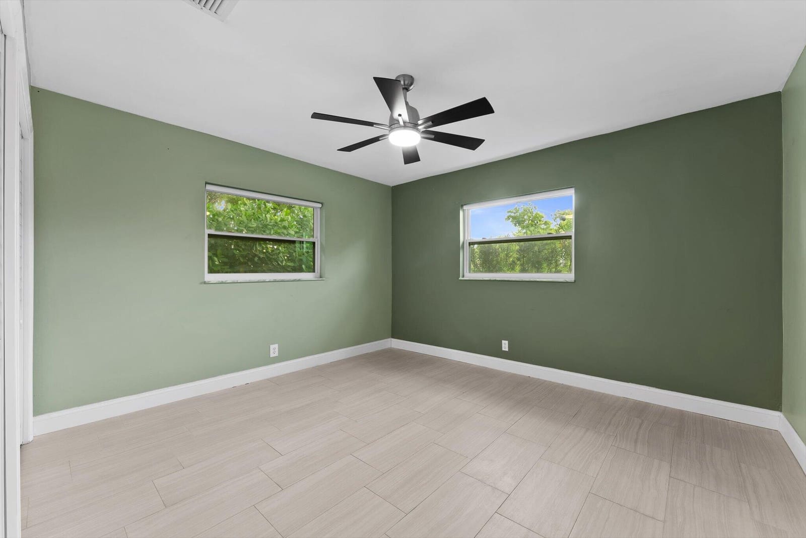 901 NW 49th Street, Deerfield Beach, FL 33064 photo 13