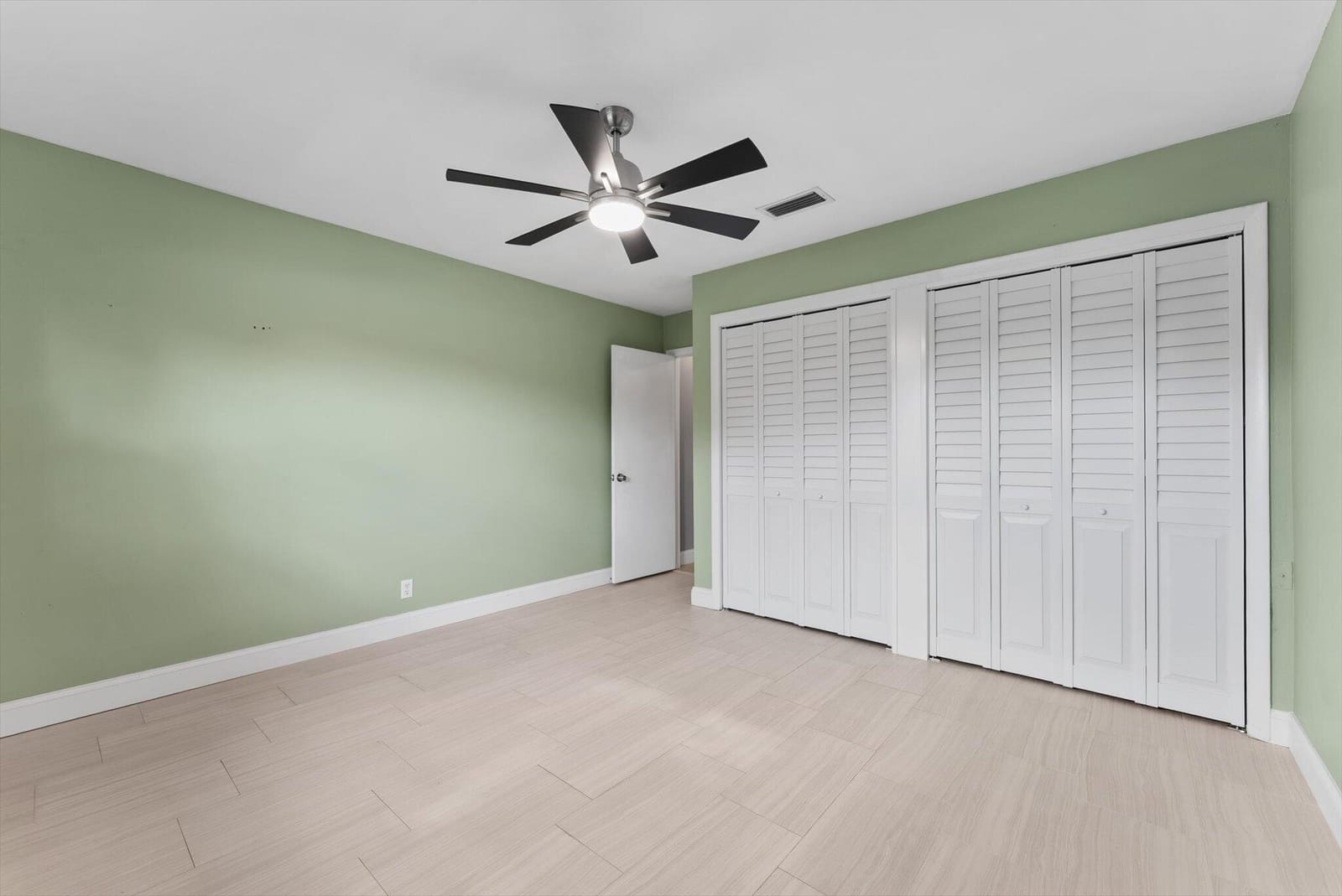901 NW 49th Street, Deerfield Beach, FL 33064 photo 14