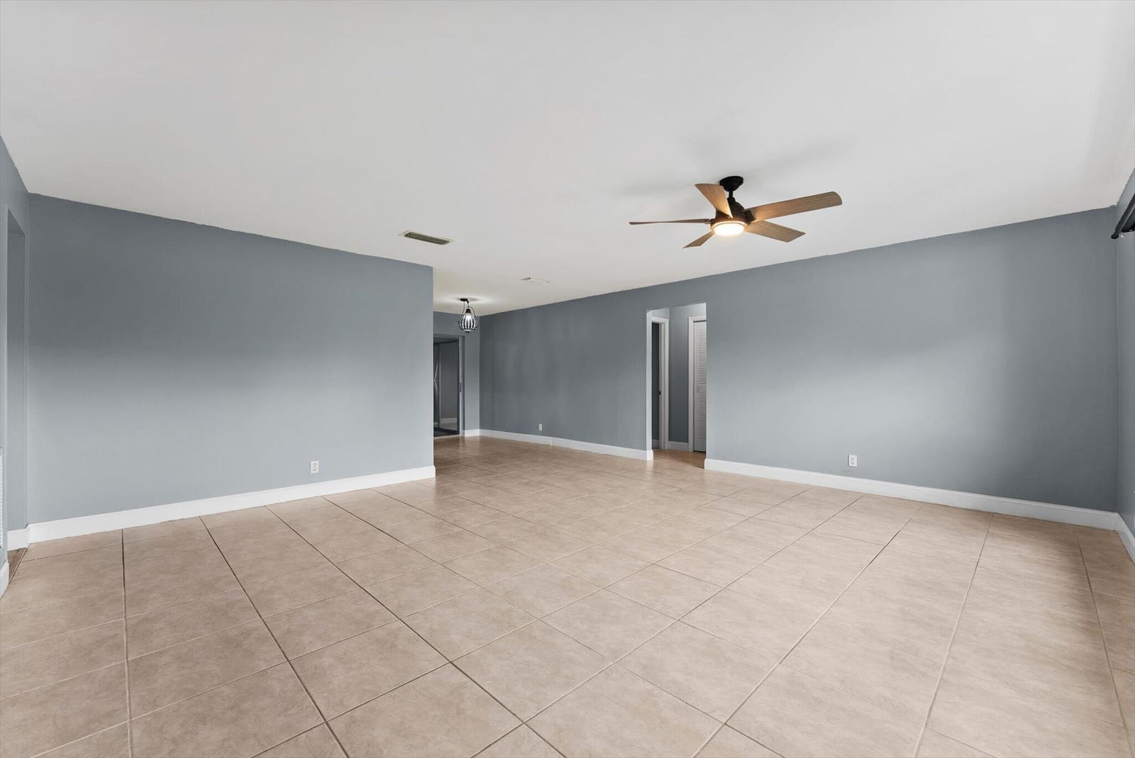 901 NW 49th Street — photo 5