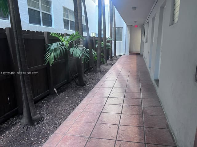 528 Meridian Avenue 503, Miami Beach, FL 33139
