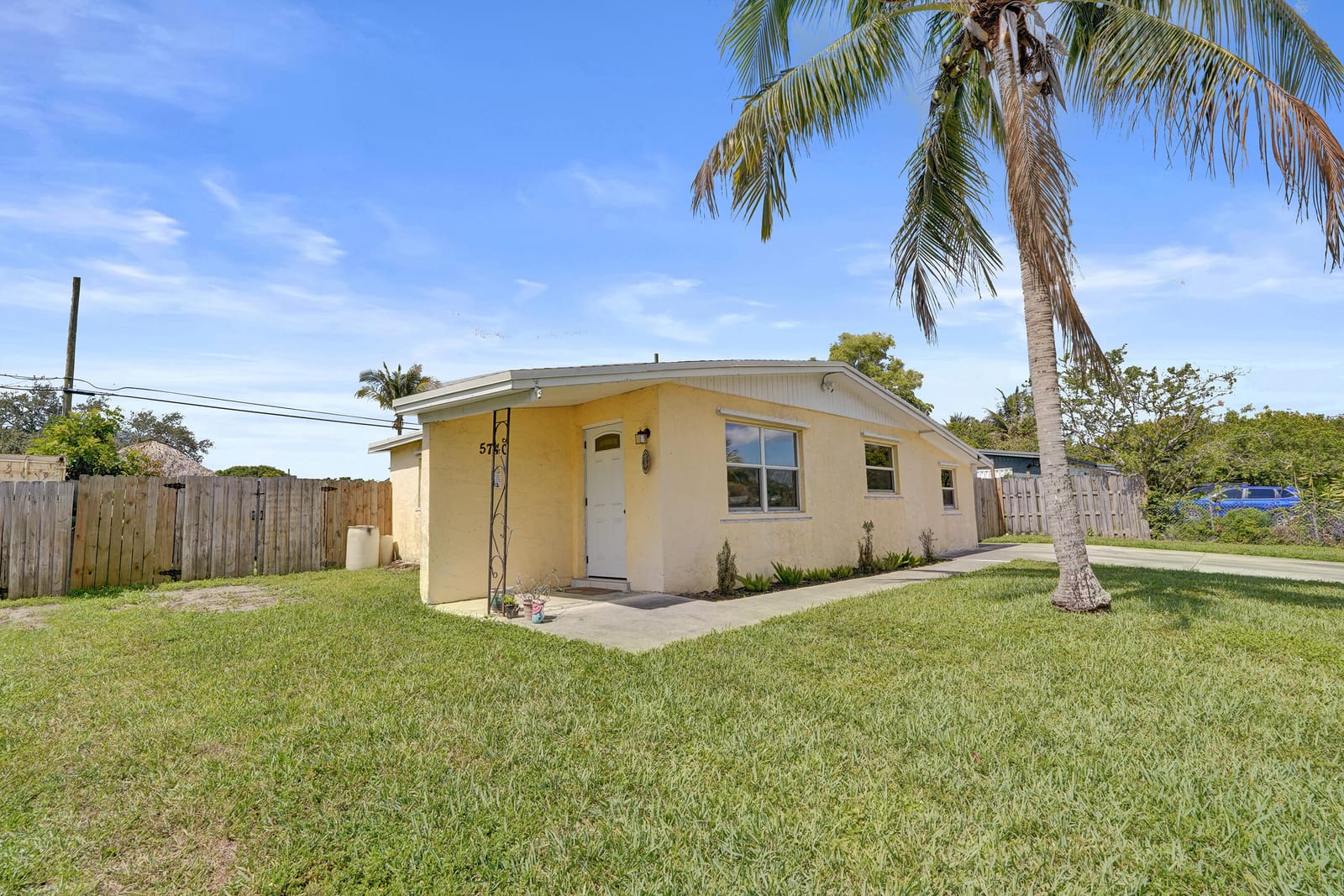 5740 SW 38th Street, Davie, FL 33314 photo 3
