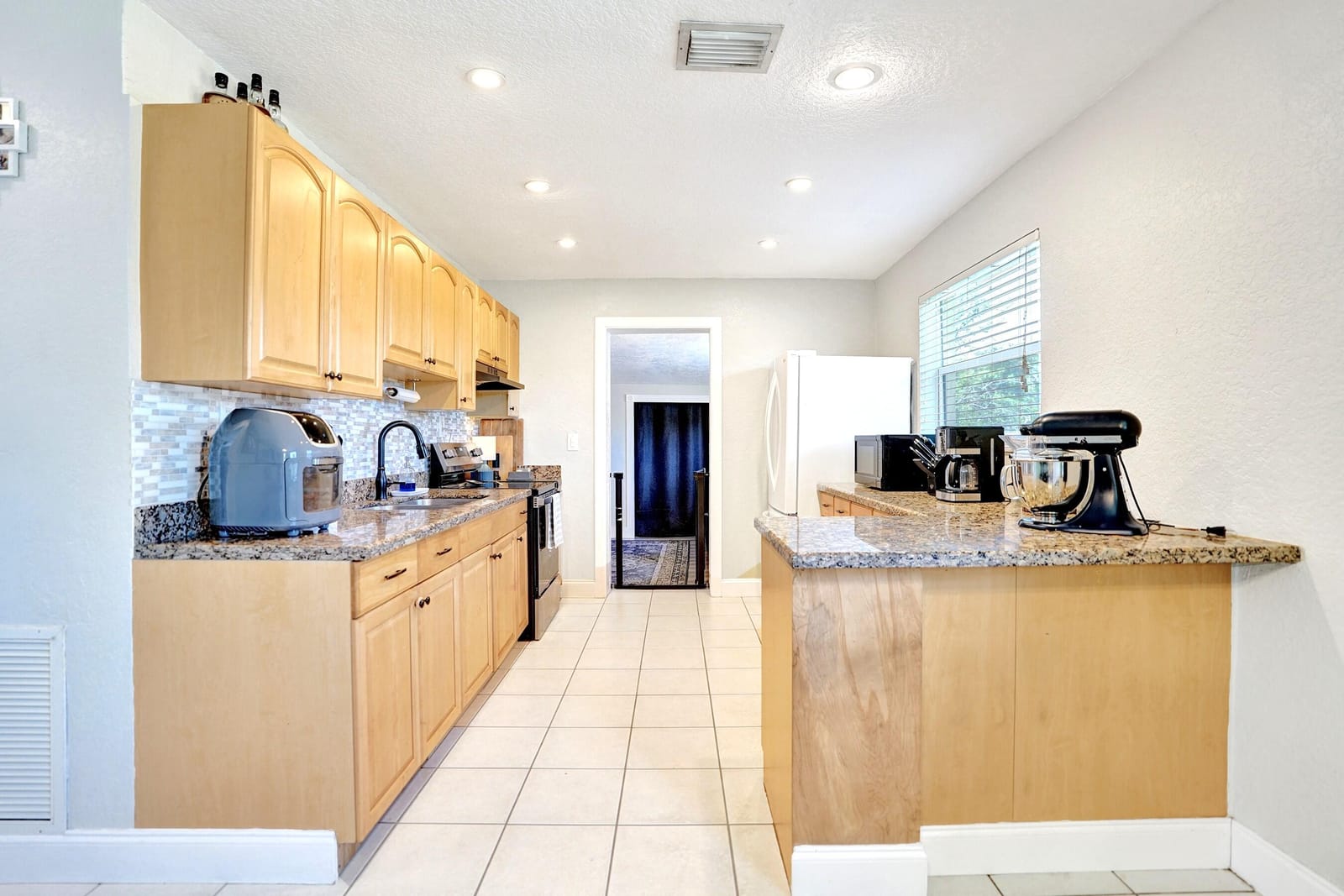 5740 SW 38th Street, Davie, FL 33314 photo 9
