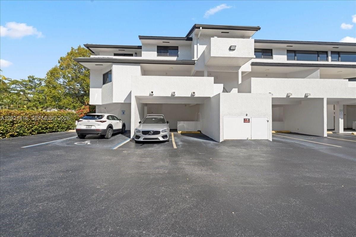 5750 Turin Street 207, Coral Gables, FL 33146 photo 2
