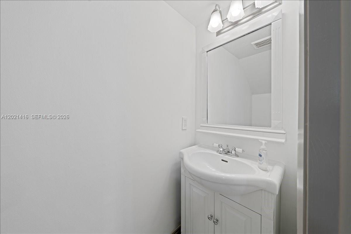 5750 Turin Street 207, Coral Gables, FL 33146 photo 21