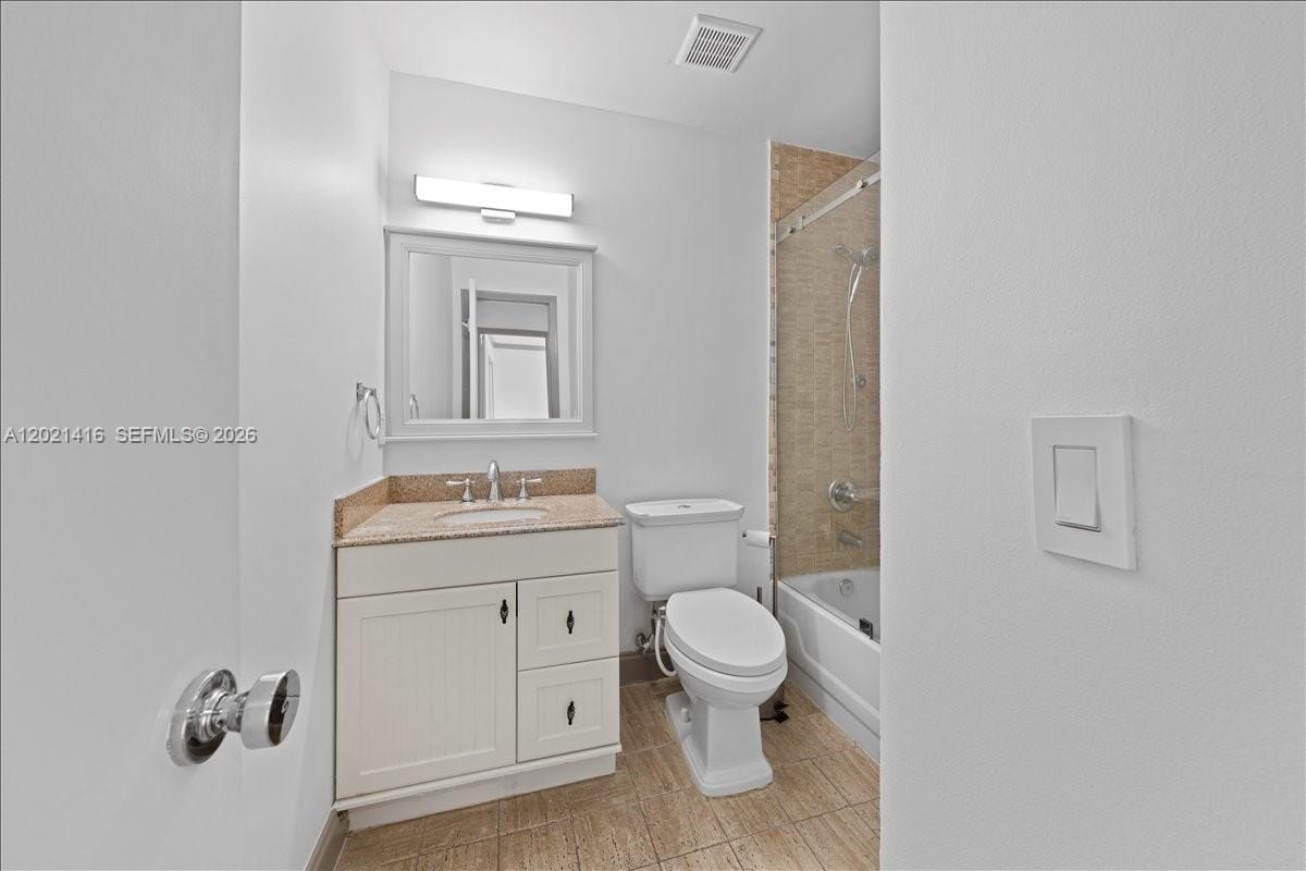 5750 Turin Street 207, Coral Gables, FL 33146 photo 27