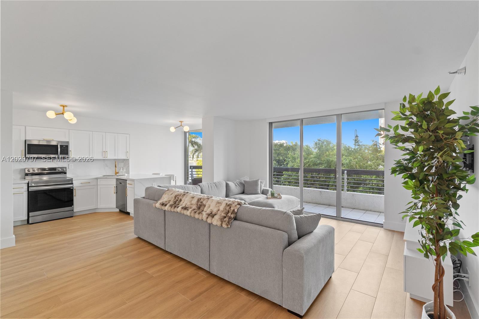 19101 NE 36th Court 402, Aventura, FL 33180, Aventura