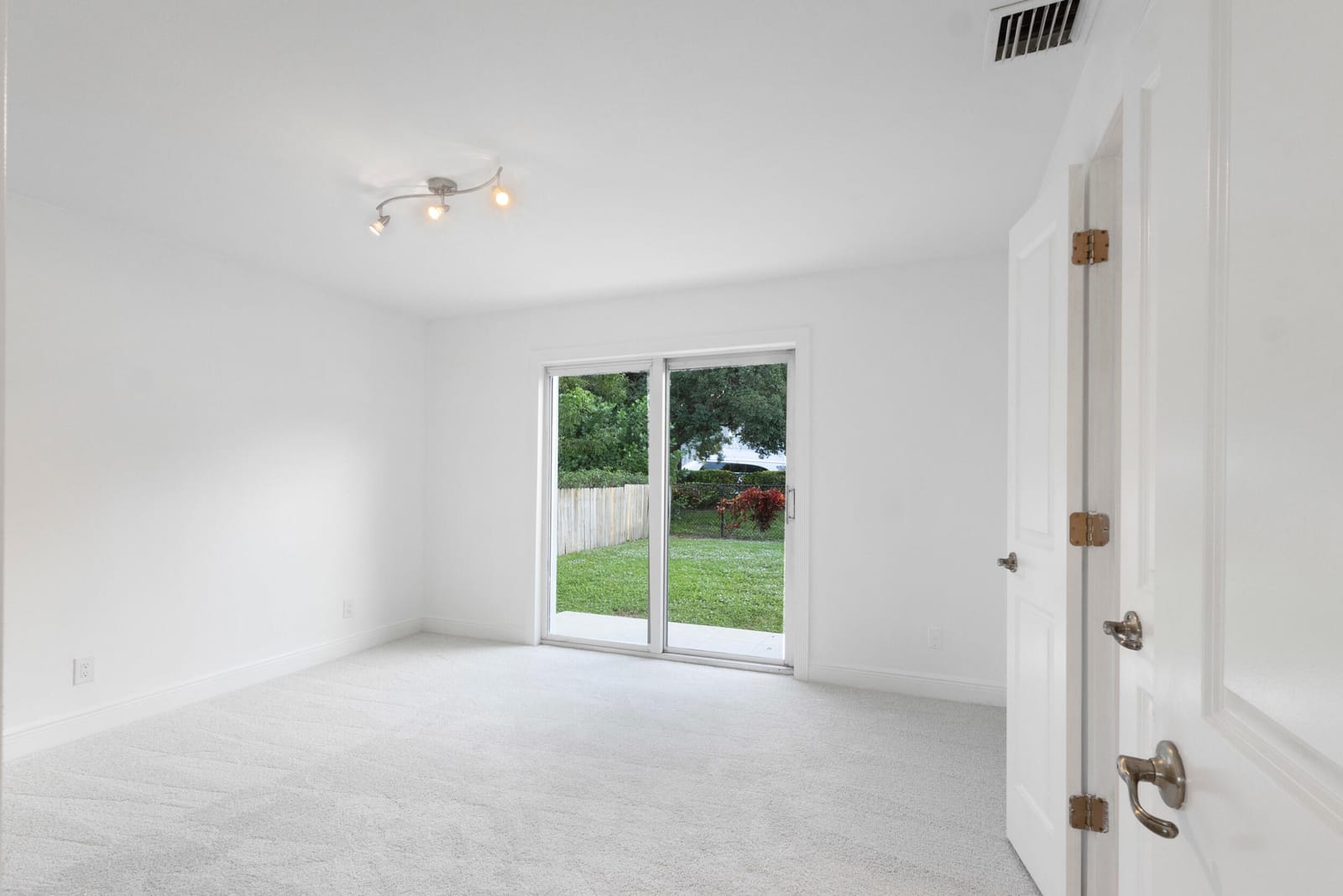 2940 NE 18th Street, Pompano Beach, FL 33062 photo 18