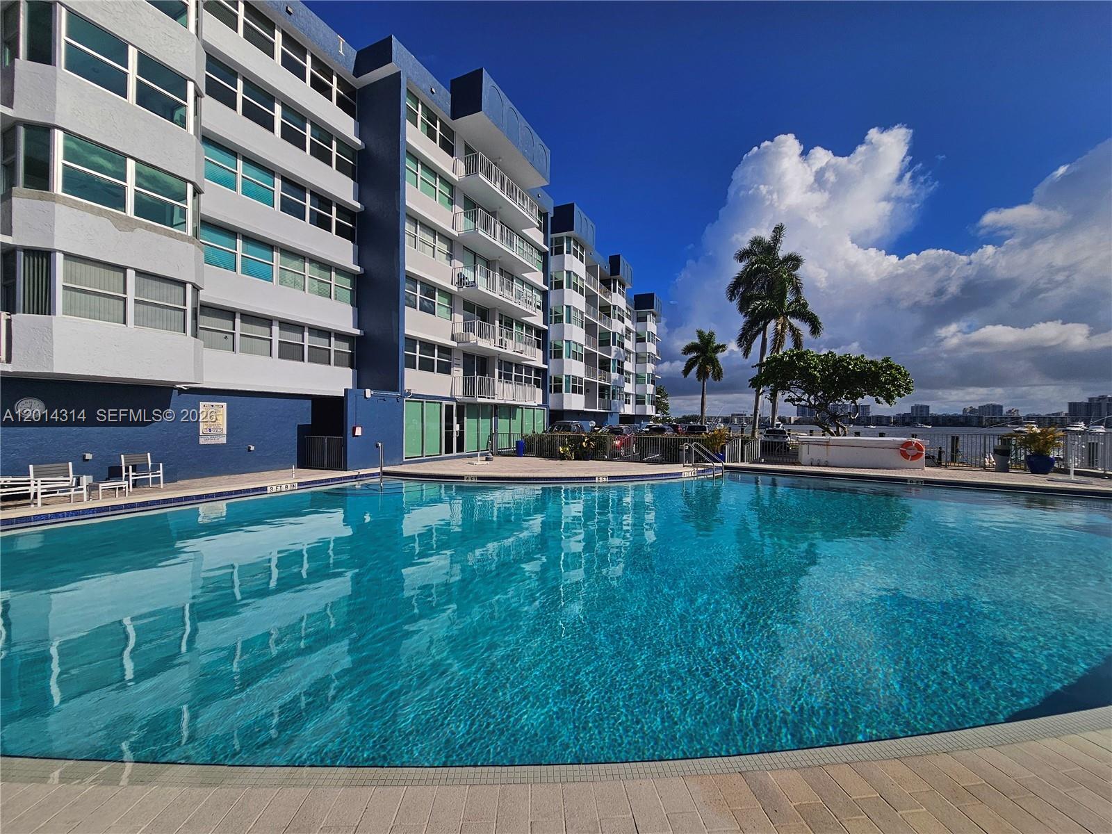 16546 NE 26th Avenue 5H, North Miami Beach, FL 33160, North Miami Beach