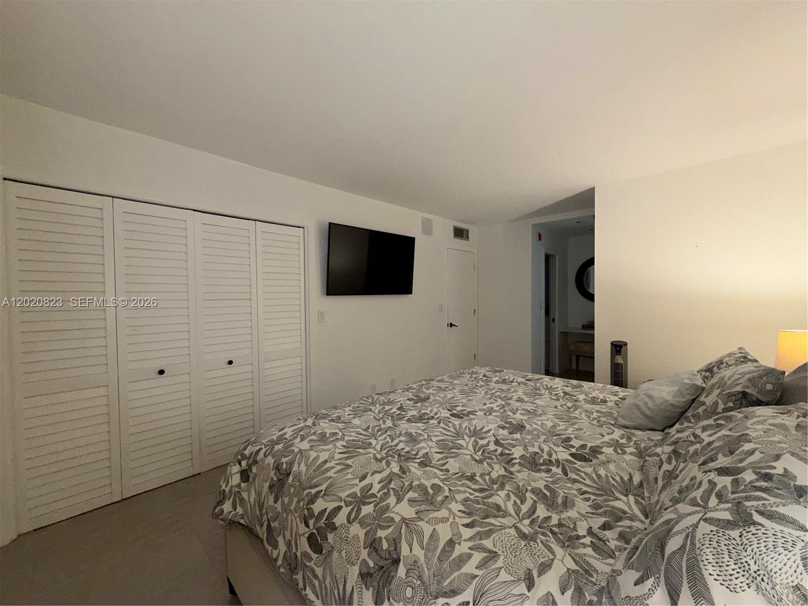 605 Oaks Drive 307 — photo 6