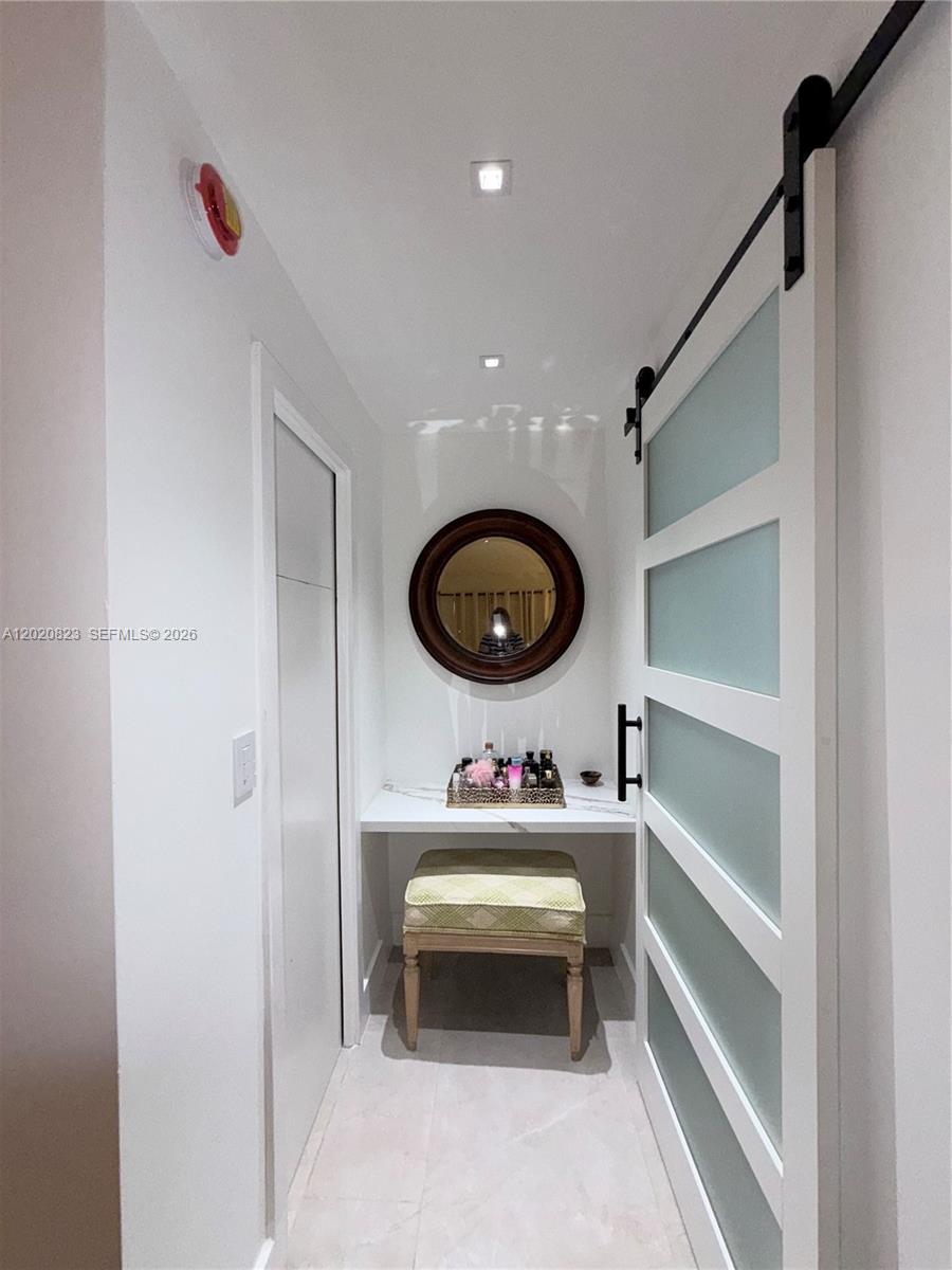 605 Oaks Drive 307 — photo 9