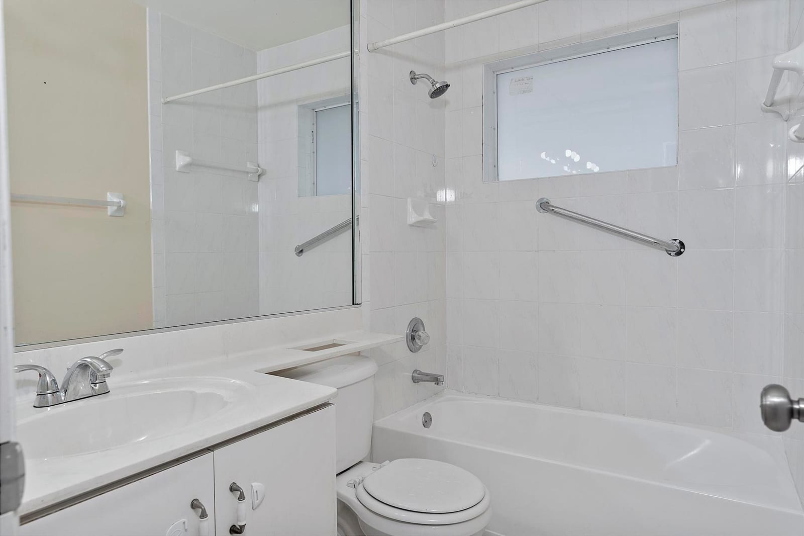 700 SE 9th Court 206, Hialeah, FL 33010 photo 28