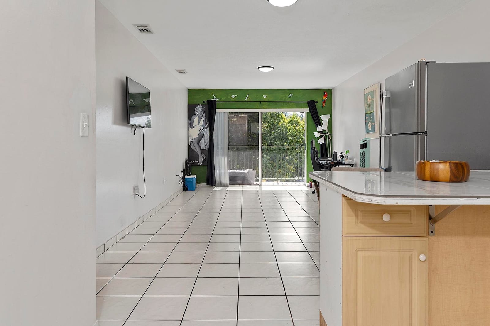 700 SE 9th Court 206, Hialeah, FL 33010 photo 9