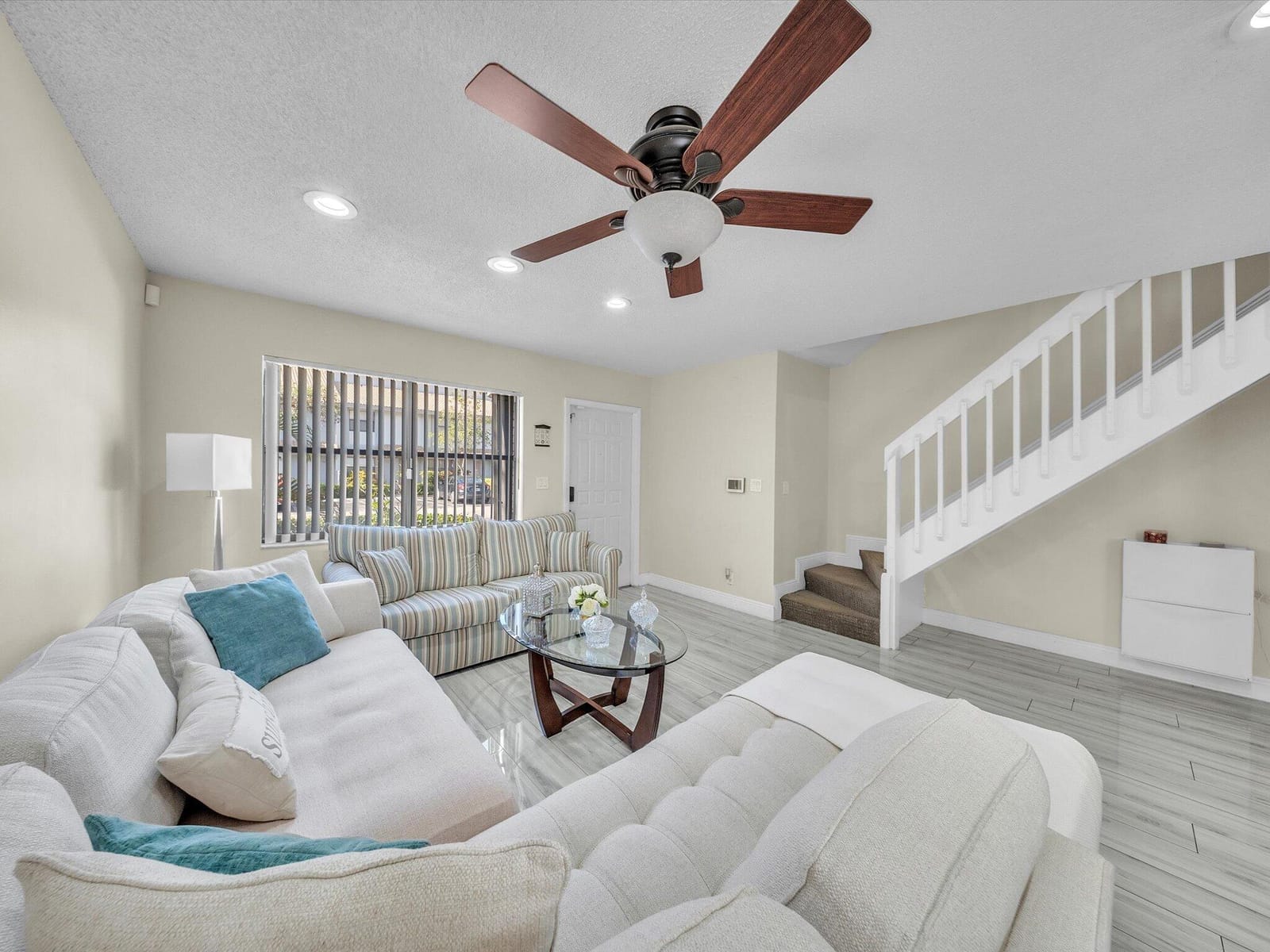 9867 Riverside Drive, Coral Springs, FL 33071 photo 4