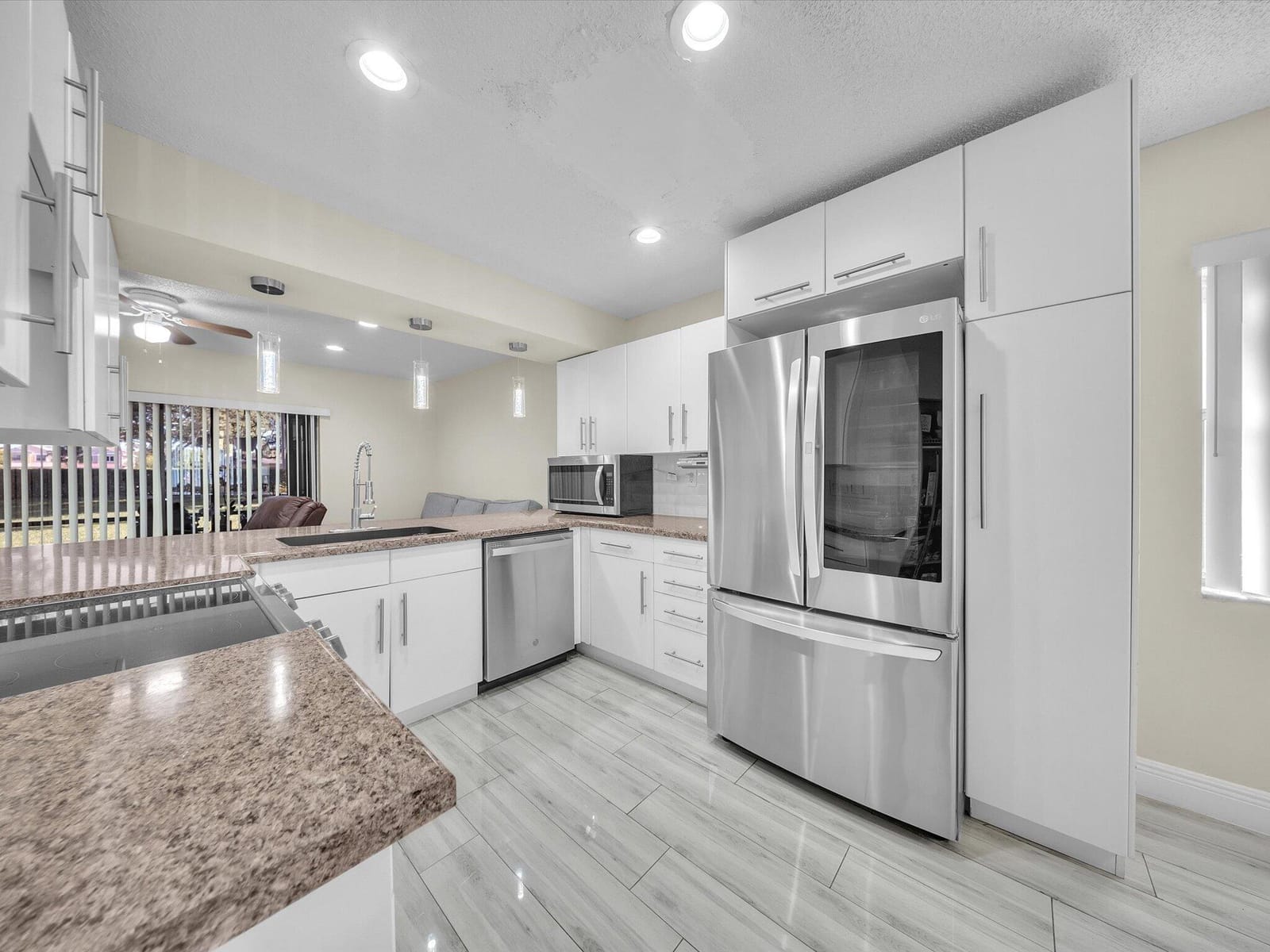 9867 Riverside Drive, Coral Springs, FL 33071 photo 8