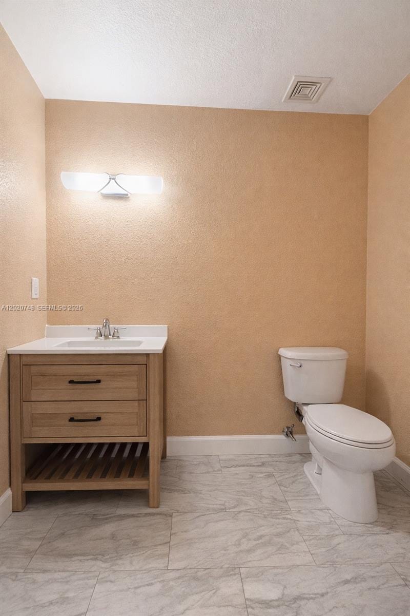 1015 NW 8th Avenue A — photo 9