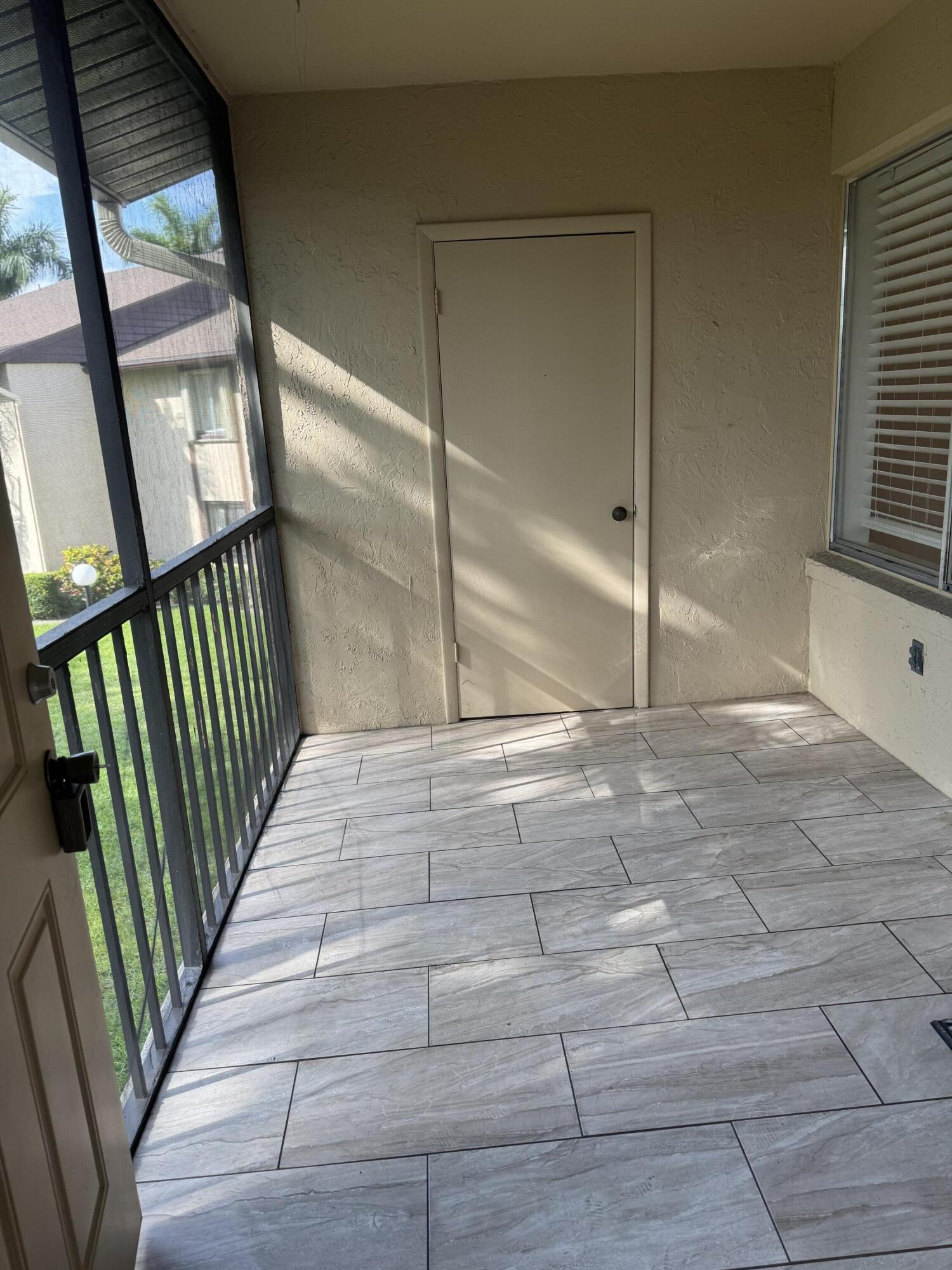 435 Pine Glen Lane C-2, Greenacres, FL 33463, Greenacres