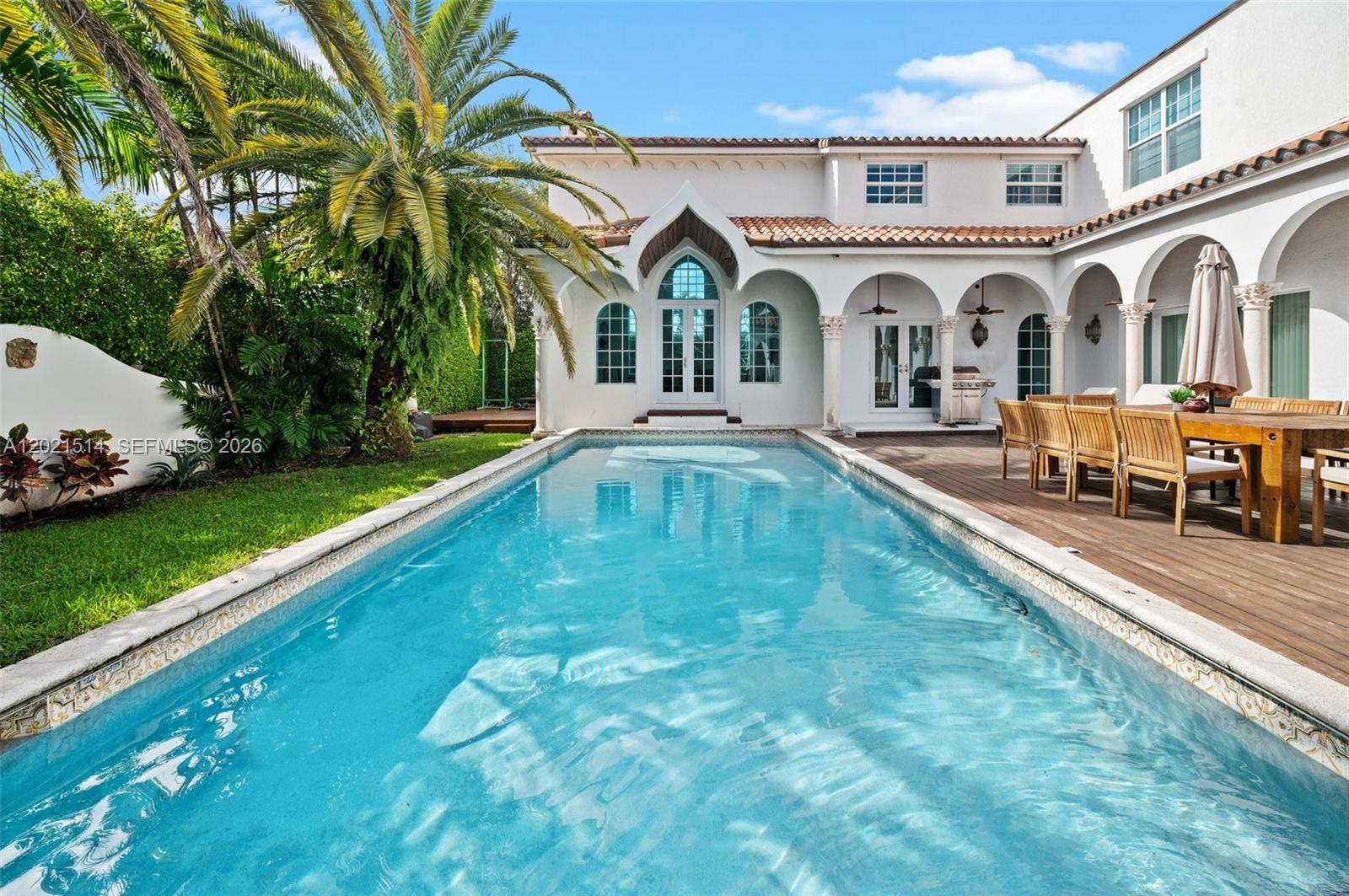 2501 Pine Tree Drive, Miami Beach, FL 33140, Miami Beach
