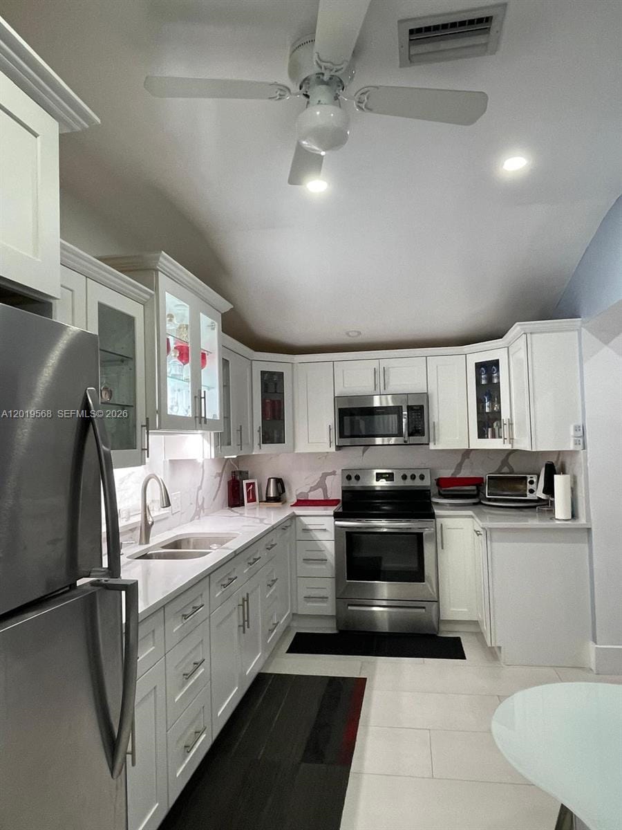 2041 NE 182nd Street — photo 11