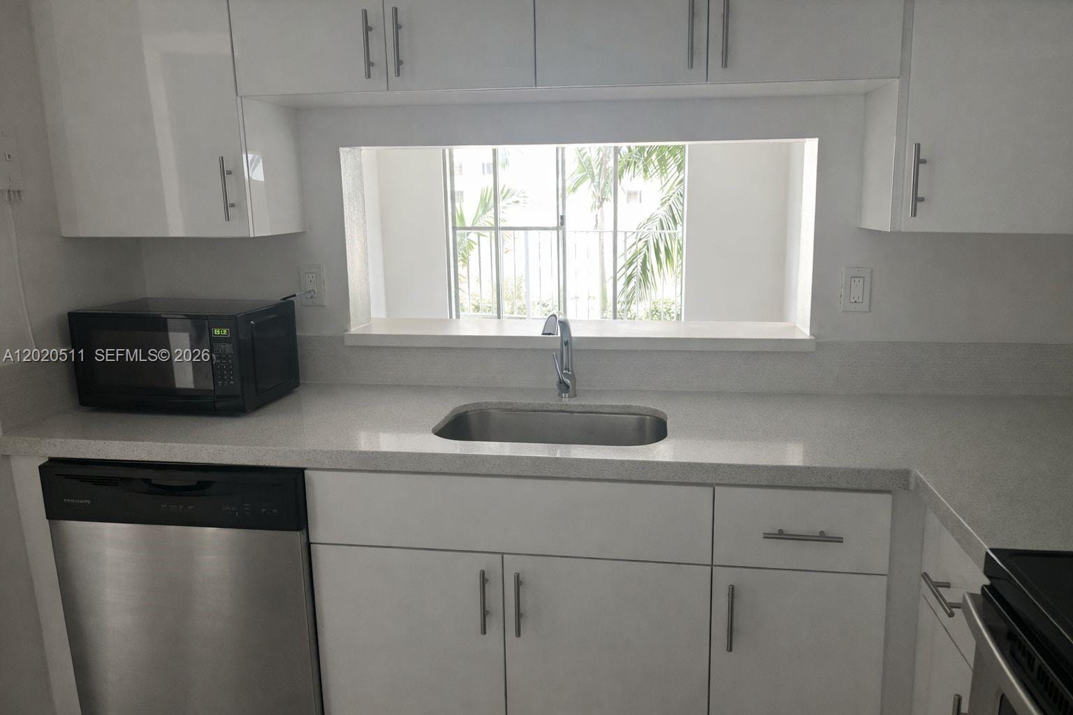 496 NW 165th D-412, Miami, FL 33169 photo 15