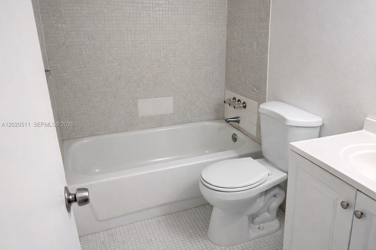 496 NW 165th D-412 — photo 3