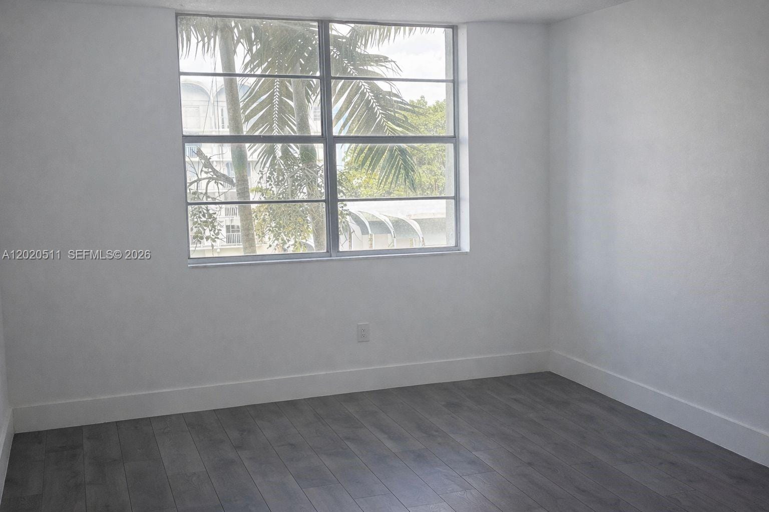 496 NW 165th D-412, Miami, FL 33169 photo 24