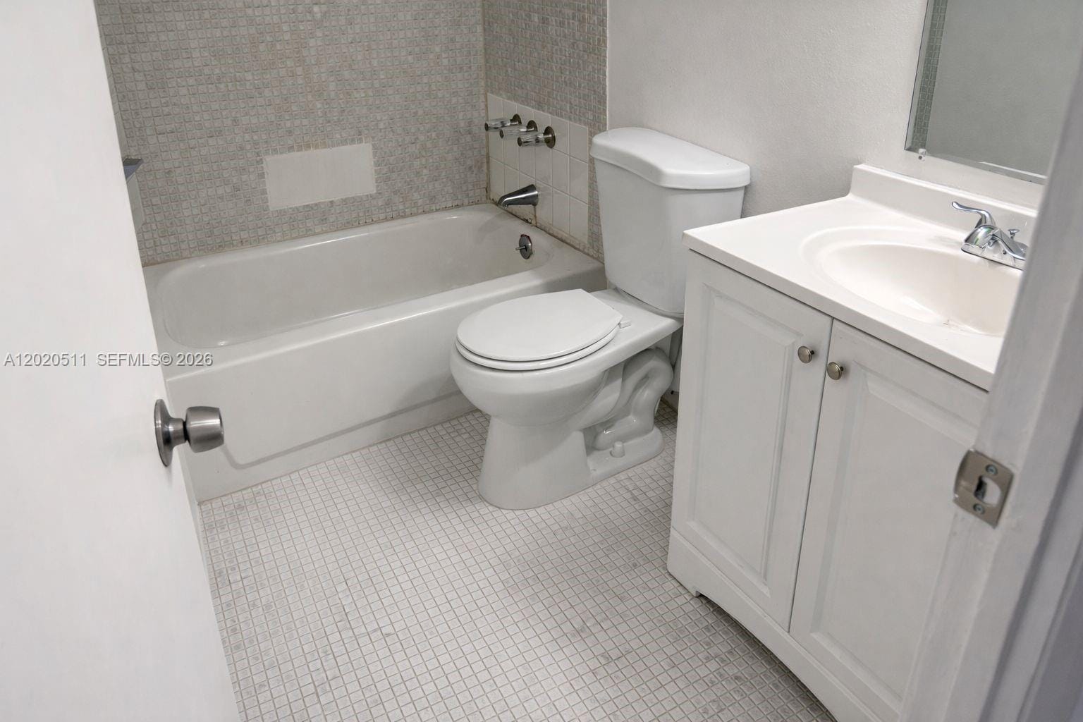 496 NW 165th D-412, Miami, FL 33169 photo 26